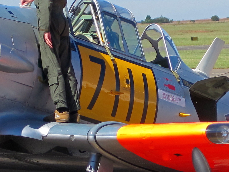 clothing, historic, texan, people, trainer, vintage, men, public transportation, uniform, land vehicle, Airplane, occupation, 2K, day, refueling, pre-flight
