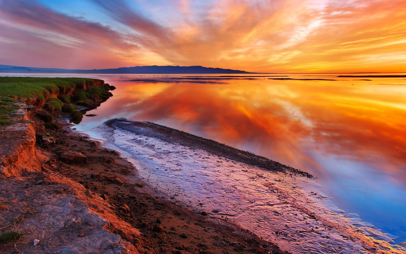 cloud - sky, sky, beach, sea, 1080P, water, land, beauty in nature, lake, idyllic, romantic sky, dusk, skyscape, orange color, scenics - nature, reflection