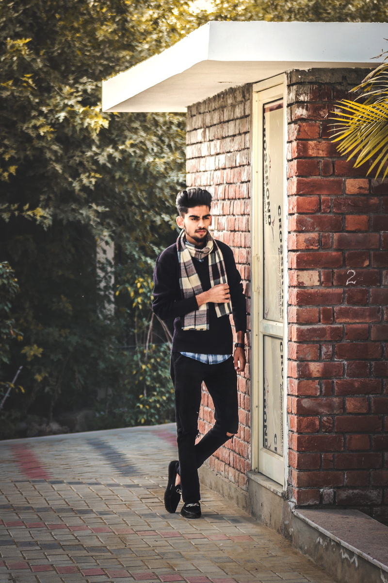 outdoors, naturemist, fashion, gadgets, photography, nature, day, brick, leisure activity, building exterior, built structure, hair, mobile, young men