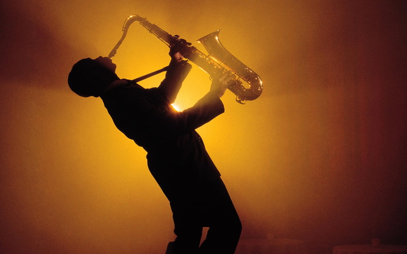 jazz music, one person, standing, arts culture and entertainment, playing, saxophonist, 720P, silhouette, artist, musical instrument, instrument, sunset