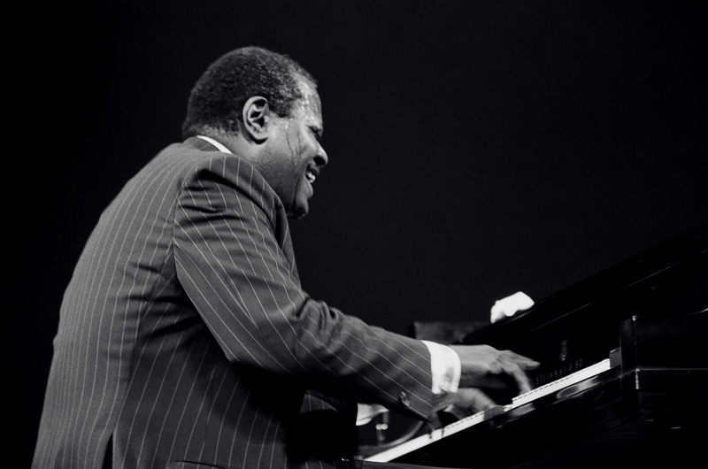 musician, jazz, pianist, music, 8K, Oscar Peterson, jazz musician, piano