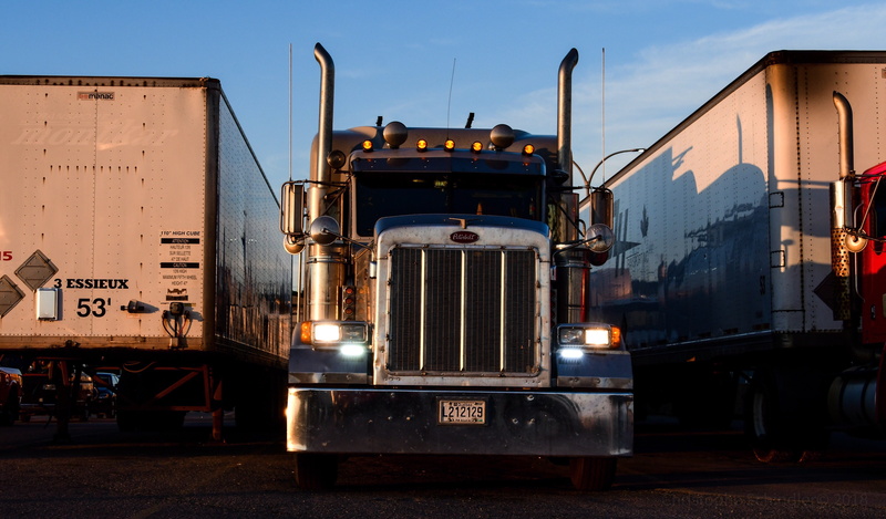 trailer, 5K, land vehicle, semi-truck, travel, sky, train, stationary, nature, rail transportation, freight transportation, train - vehicle, carrier, public transportation