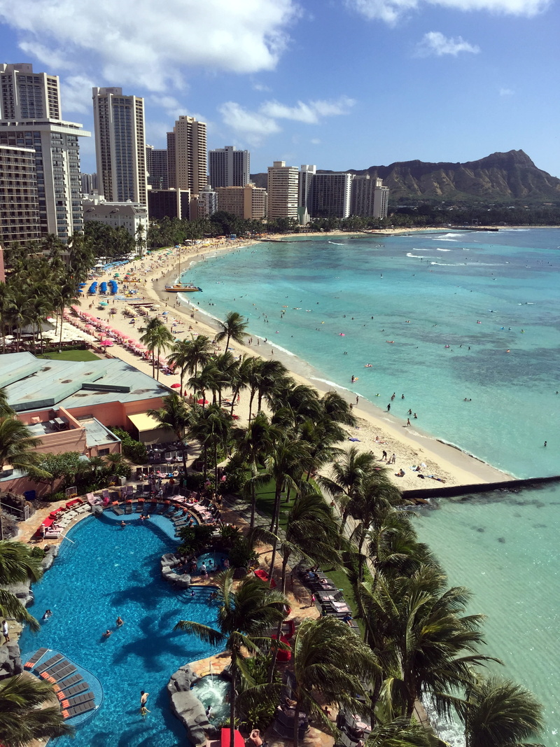 high angle view, land, cloud - sky, building exterior, day, built structure, sea, office building exterior, people, plant, architecture, outdoors, diamond head