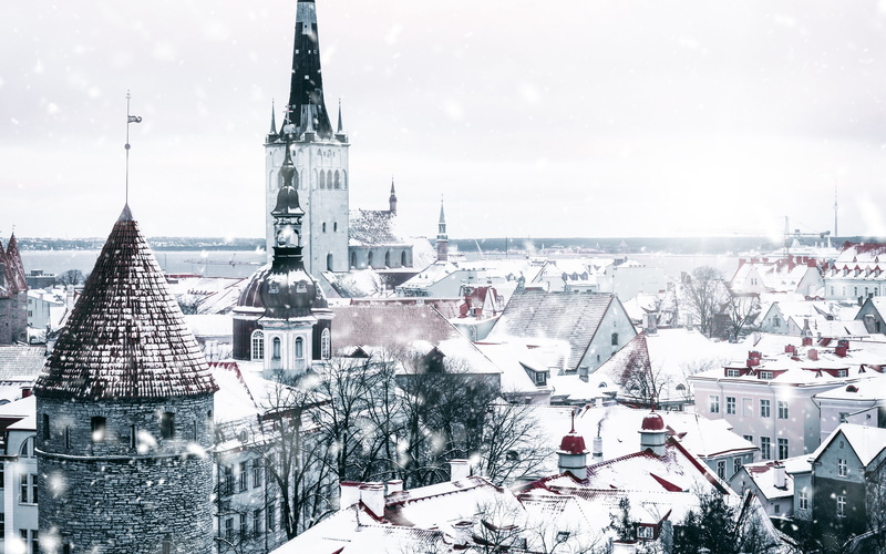 architecture, Tallinn, white, winter, landmark, snowfall, 4K, 4k ultra hd background, Estonia, city, snow