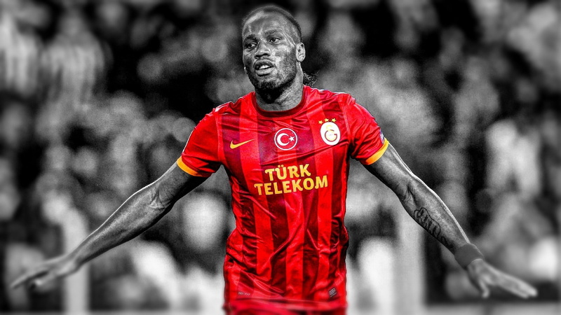 human arm, 1080P, lifestyles, adult, human limb, uniform, young adult, waist up, soccer didier drogba galatasaray sk, front view, portrait, clothing, red
