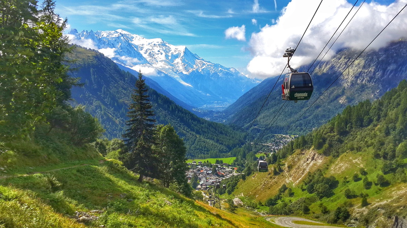 mountain, travel, outdoors, overhead cable car, day, environment, nature, mountains, beauty in nature, chair lift, chamonix, village, alps, no people, hiking