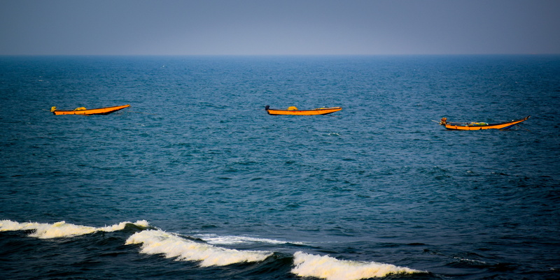 sea, beauty in nature, leisure activity, vizag city, nature, 5K, scenics - nature, transportation, ocean, horizon, adventure, sport, beach, boats, ocean water