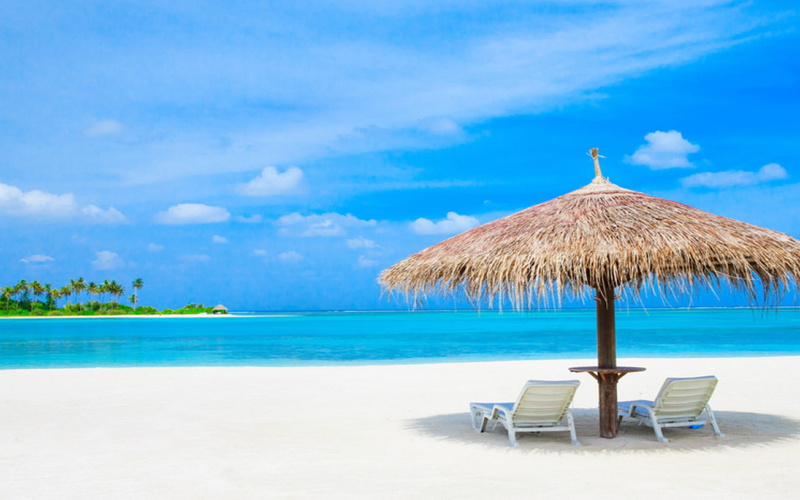 umbrella, loungers, summer, straw, indian, trees, hd, sun, 1080P, ocean, maldives, palm