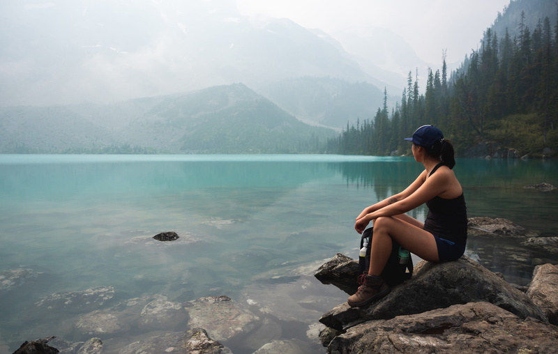 rock, enjoyment, people Traveling, nature, female, 4K, girl, sitting, outdoors, tree, sport, backpack, females, journey, young Adult, tatoo, people, sky