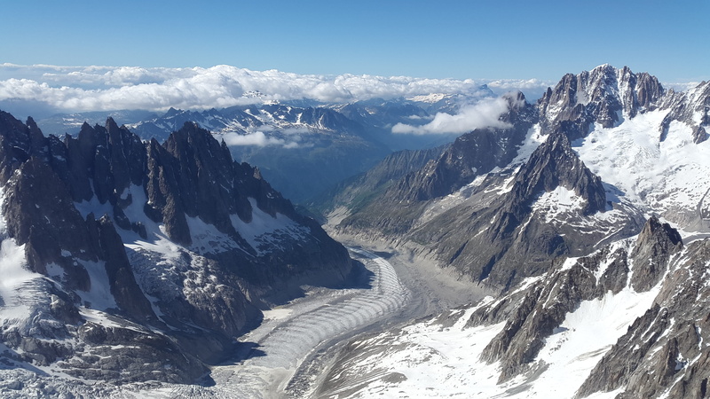 4K, mountains, winter, sky, day, Mer De Glace, glaciated, rock - object, Aiguille Verte, mountain, daytime, nature, chamonix, snow, landscape, series 4000