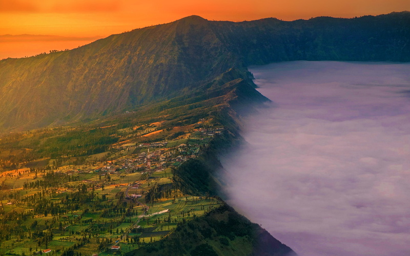 fog, home, Indonesia, village, glow, 1080P, Cemoro Lawang, mount Bromo, the island of Java
