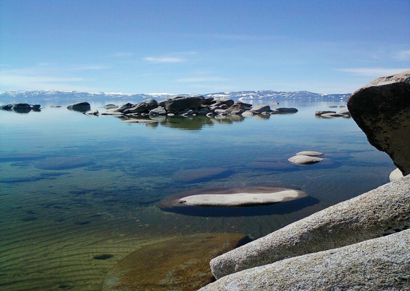 lake, 3d and abstract, beach, speedboat, rocks, 1080P, tahoe, mountains, north