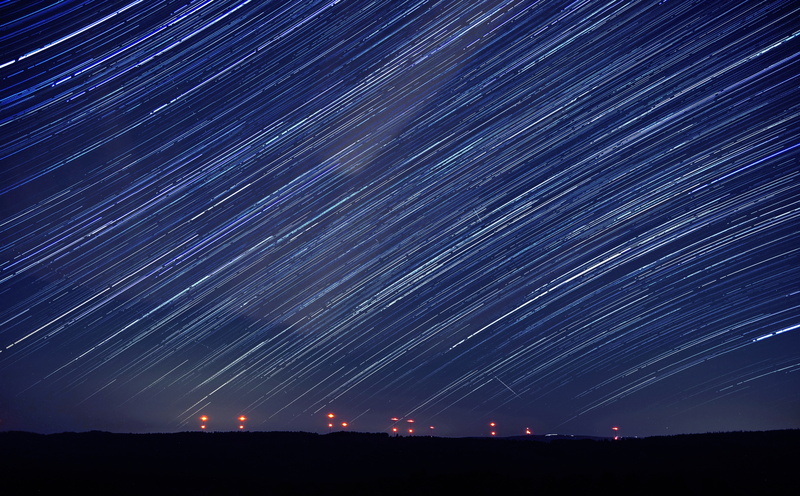 long exposure, wind, Nature, space and astronomy, Sun and Sky, Switzerland, Earthrotation, windpark, astronomy, illuminated, Trails, tranquil scene, windfarm