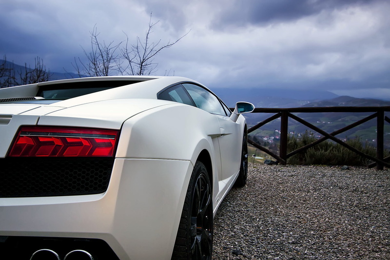 land, railing, plant, sky, wheel, mode of transportation, Lamborghini, day, travel, cloud - sky, outdoors, Lamborghini Gallardo, 720P, no people, tire