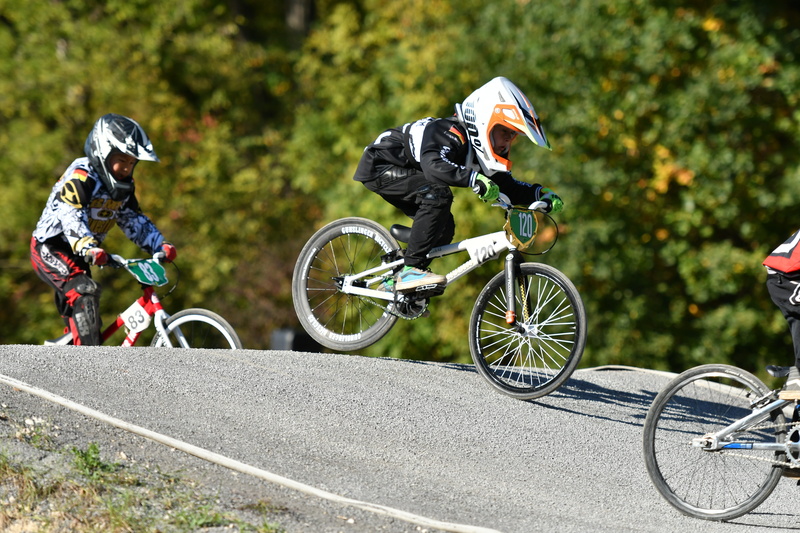 cycling helmet, headwear, germany, helmet, day, bicycle, cyclists, activity, rad-bundesliga, sport, skill, motion, 5K, sports race, bike, bmx, men, transportation