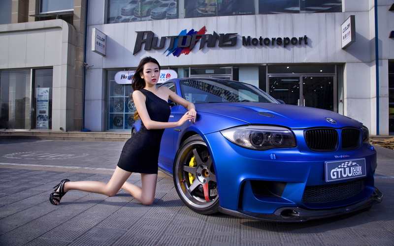 1080P, leisure activity, machine, fashion, beautiful woman, mode of Transport, sports Car, BMW M1, cheerful, model, luxury, one Person, real people, beautiful