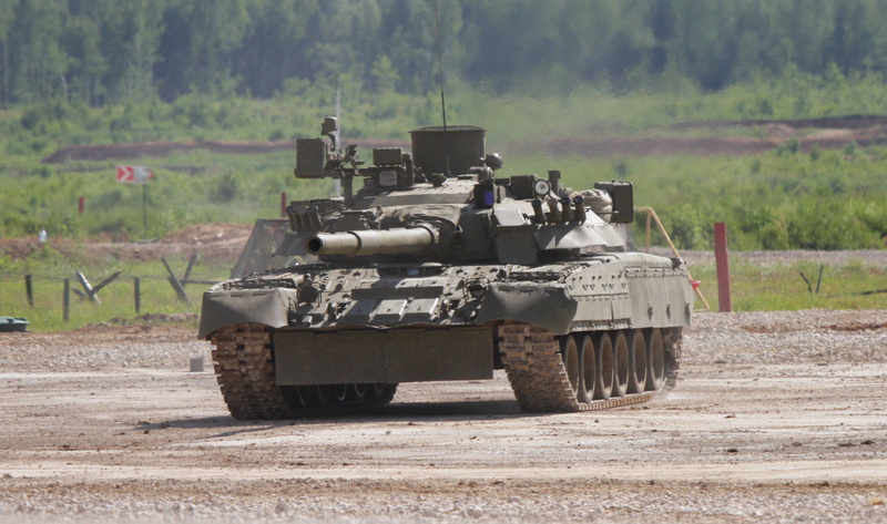fighting, tree, mode of transportation, nature, armored tank, outdoors, combat, government, army soldier, army, field, conflict, tank, black, day, land