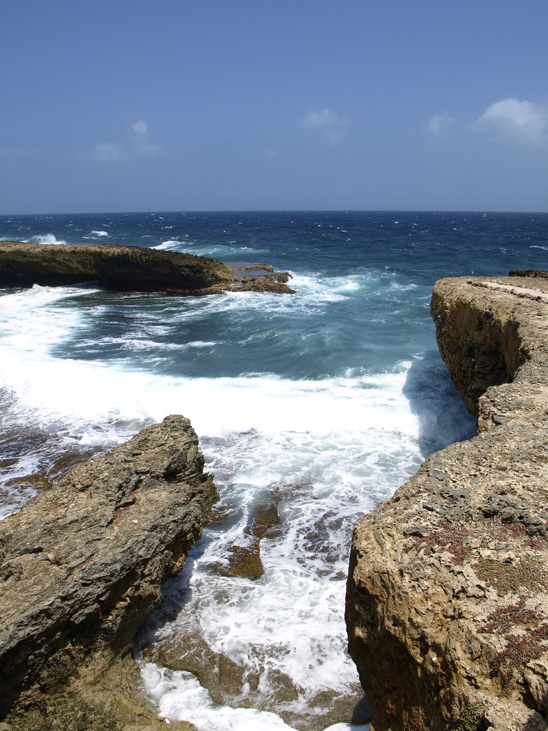 lake, rocky coastline, sky, antilles, solid, rock - object, land, sport, outlook, ocean, rock, rock formation, view, white, water, cliffs, coast, shete boka national park