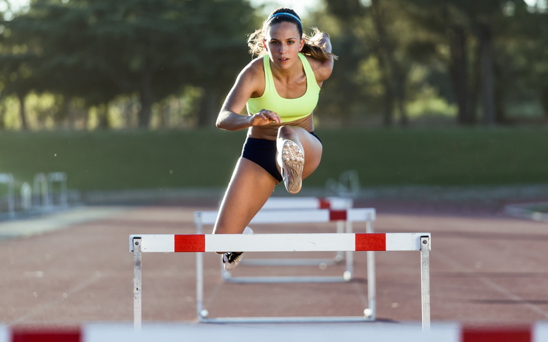 sports, track and field, running, effort, track and field athlete, sports race, one person, young adult, young women, women, sport, full length, athlete