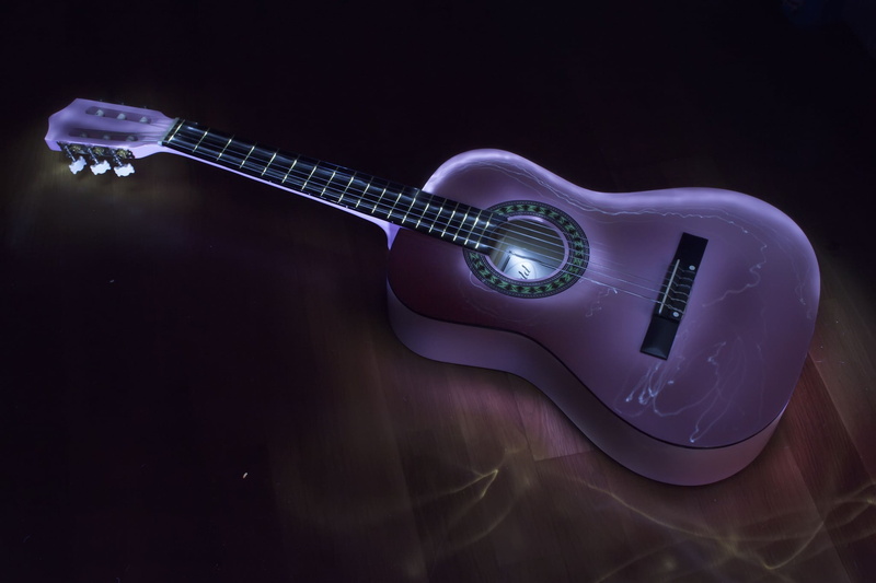 still life, acoustic, black, indoors, technology, communication, no people, arts culture and entertainment, 1080P, musical instrument, string, guitar