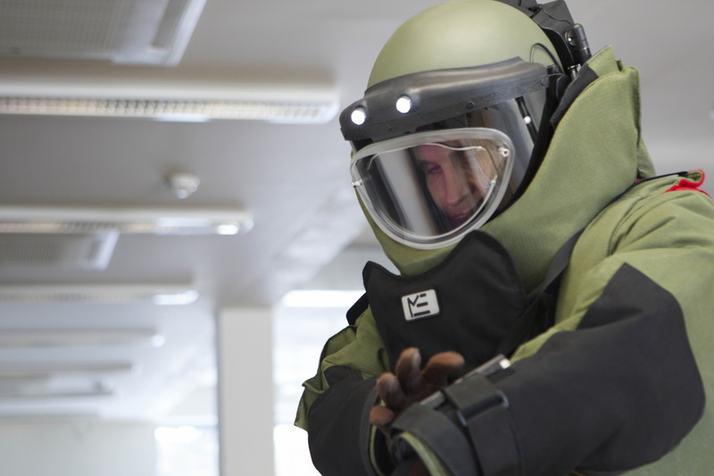 bokeh, goal, headshot, government, security, blur, occupation, suit, responsibility, men, one person, uniform, aramid, the vest, aggression, portrait, ammunition
