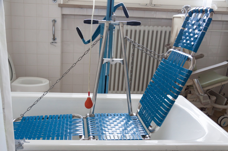 disability, bathroom, domestic bathroom, tile, wc, ill, no people, cleaning, equipment, absence, clean, faucet, sink, old technology, blue, bad, out of date