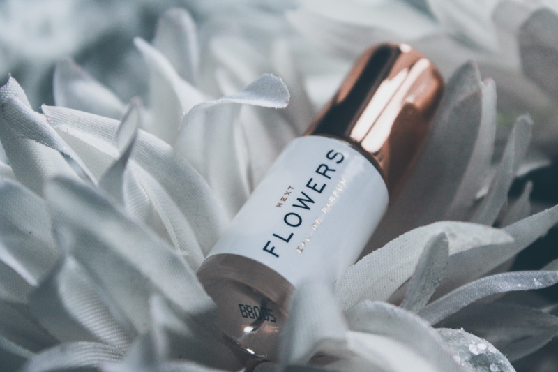 nail, plant, flower, cotton, perfume, no people, communication, western script, science, full frame, research, lavender, food, sunscreen, clothing, healthcare and medicine