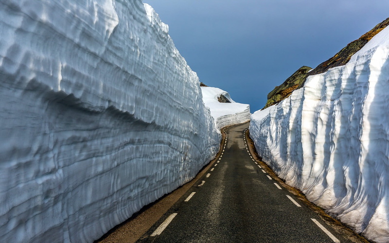 transportation, 1080P, diminishing perspective, beauty in nature, asphalt, black, outdoors, cold temperature, snow, day, wall, sunlight, ice, covering