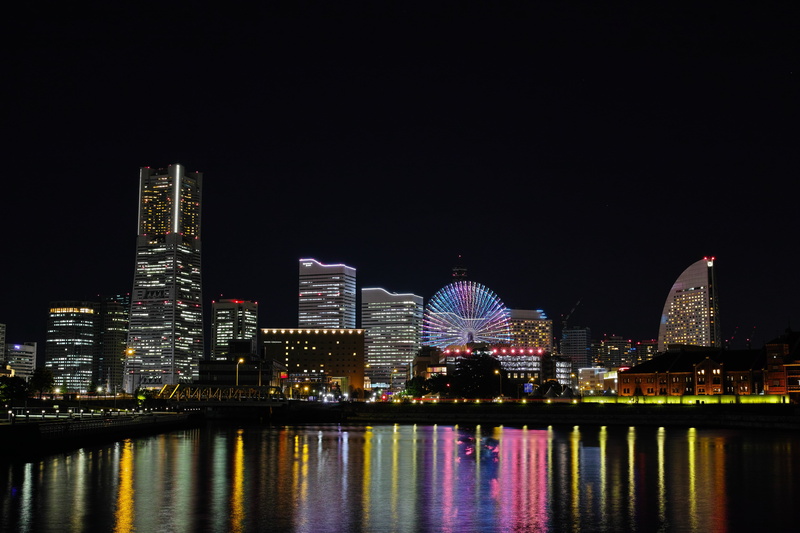 tall - high, yokohama, building exterior, built structure, illuminated, night view, sky, financial district, light, building, architecture, reflection