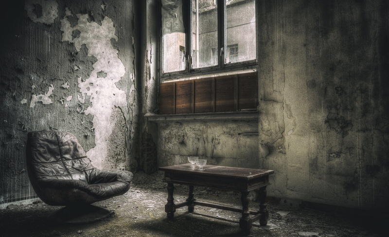chair, absence, building, 1080P, seat, table, messy, indoors, abandoned, architecture, room, run-down, window, built structure, dirty, furniture, deterioration