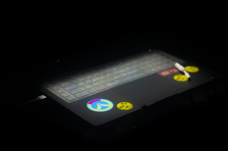 no people, computer, equipment, indoors, 4K, keys, overwatch, music, illuminated, cell phone, technology, phone, mobile phone, computer keyboard, pc, china