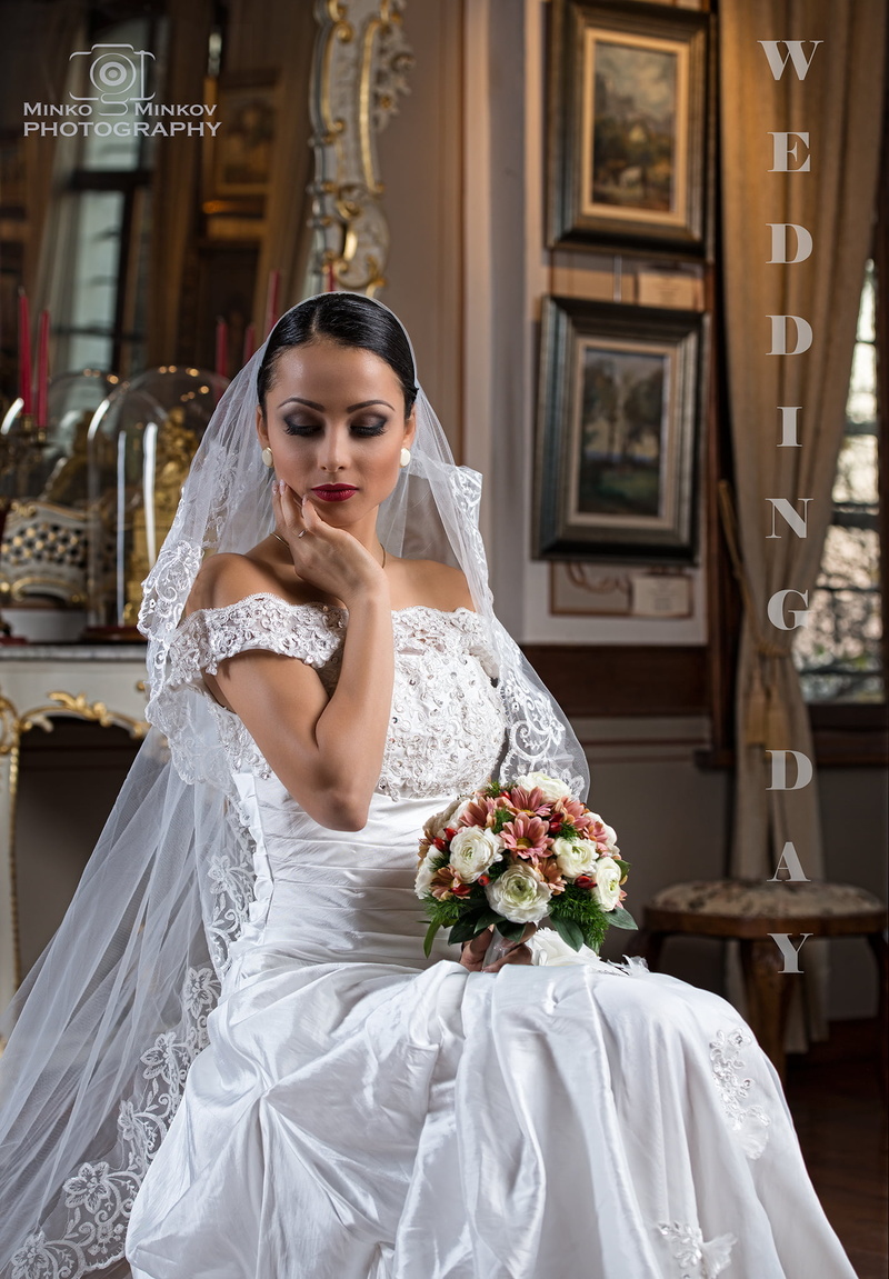 fashion, wedding, bouquets, flowers, flower, flower arrangement, brides, veil, women, newlywed, adult, wedding ceremony, young adult, life events, frock