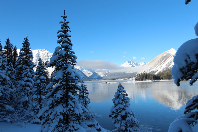 nature, body, Upper  Kananaskis  lake, kananaskis country, Rawson, mountain, bridge, blue, winter, trail, scenics, snow, water, Alberta, body of water