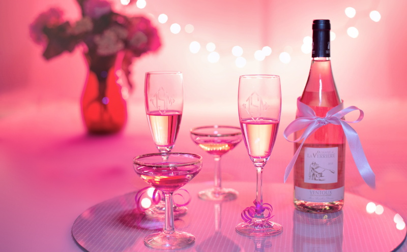 day, luxury, indoors, alcohol, 2017, Valentine, food and drink, drinking glass, setting, bokeh, transparent, Pink, clear, Holiday, container, Bottle, still life