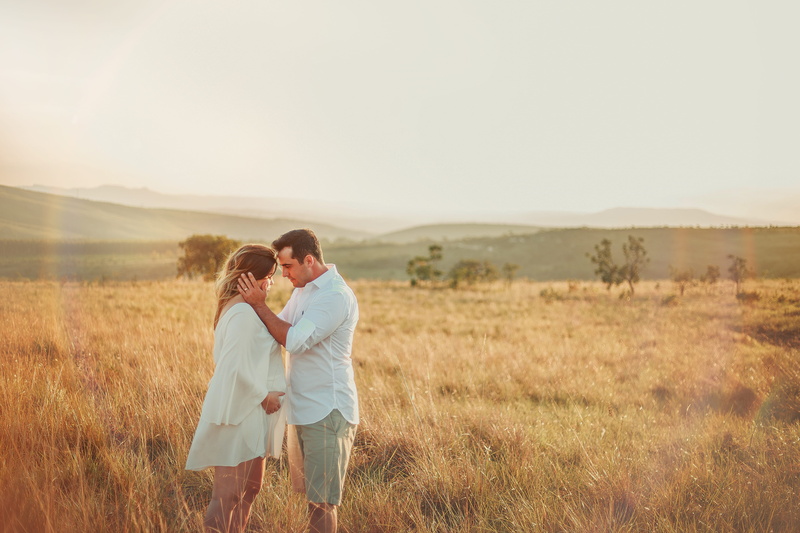 connection, brown, happiness, people, romantic, bonding, 5K, togetherness, young men, landscape, couple goal, countryside, men, plant, daylight, young couple