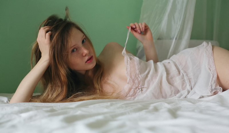 women, headshot, legs, beautiful woman, lying down, bedroom, portrait, Roman Filippov, contemplation, innocence, red-haired beauty, s, dress, lifestyles