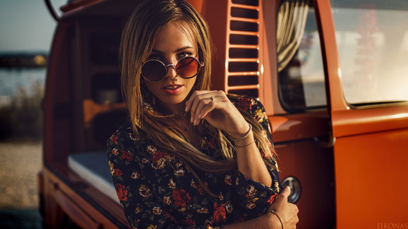 fashion, lifestyles, 1080P, young adult, one person, river, pose, women, glasses, adult, transportation, beauty, beautiful woman, mode of transportation