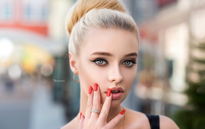 beautiful woman, glamour, background, beauty, hairstyle, fashion, hair, Anastasia, make-up, Maxim Romanov, hand, look, close-up, makeup, young adult, women