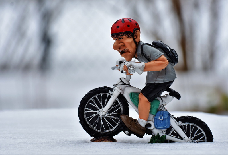 bike, spokes, decoration, nature, emotion, enjoyment, figurine, man, snow, smiling, cheerful, biker, competition, sports equipment, figure, happiness, bicycle
