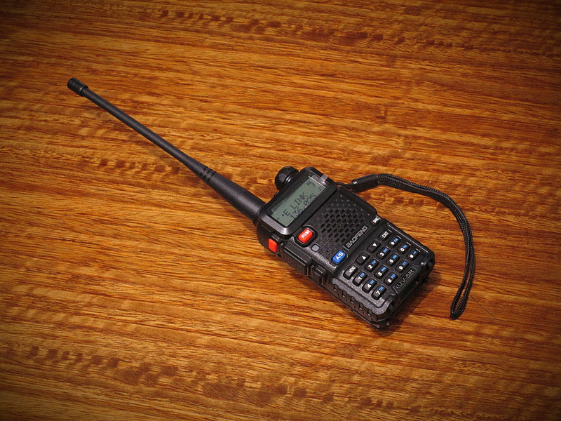 connection, violence, technology, wood, channel, frequency, Radio, antenna, communication, gun, 5K, aggression, radio in september, receptor, weapon, still life