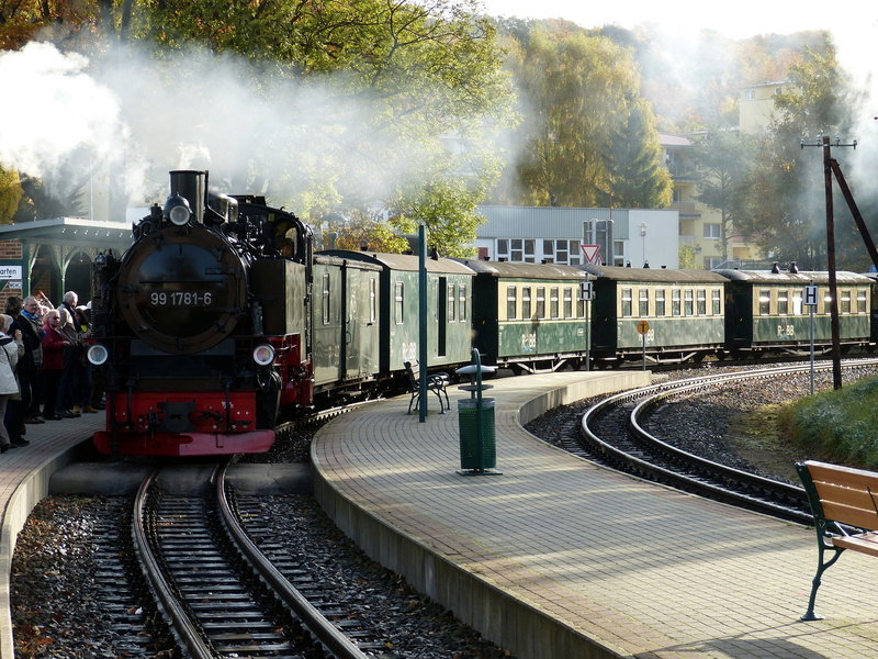 built structure, smoke - Physical Structure, nature, smoke, mode of Transport, water vapor, public transportation, black, tourism, railway, nostalgic, selllin