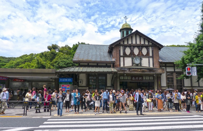 building exterior, japanese, train, harajuku, large group of people, adult, day, cloud - sky, city, street, waiting, built structure, daytime, government