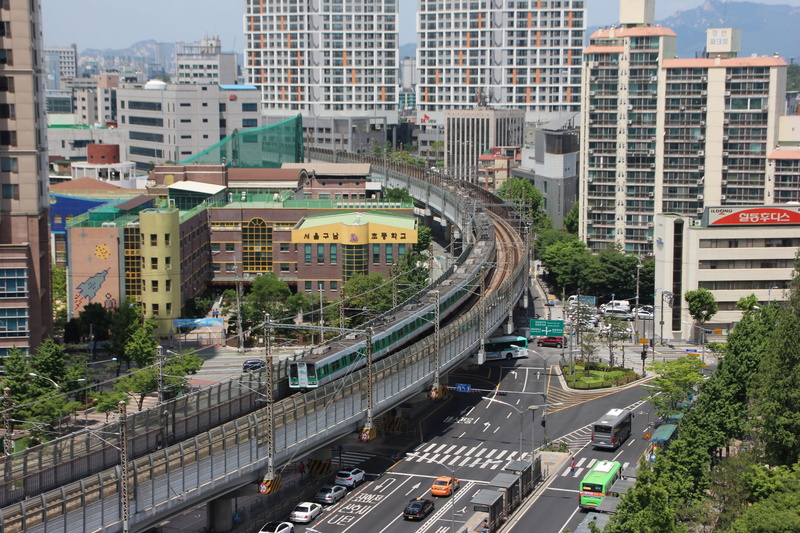 modern, urban Scene, land vehicle, intersection, no people, urban Skyline, Subway, motor vehicle, coach, bridge - man made structure, architecture, high angle view