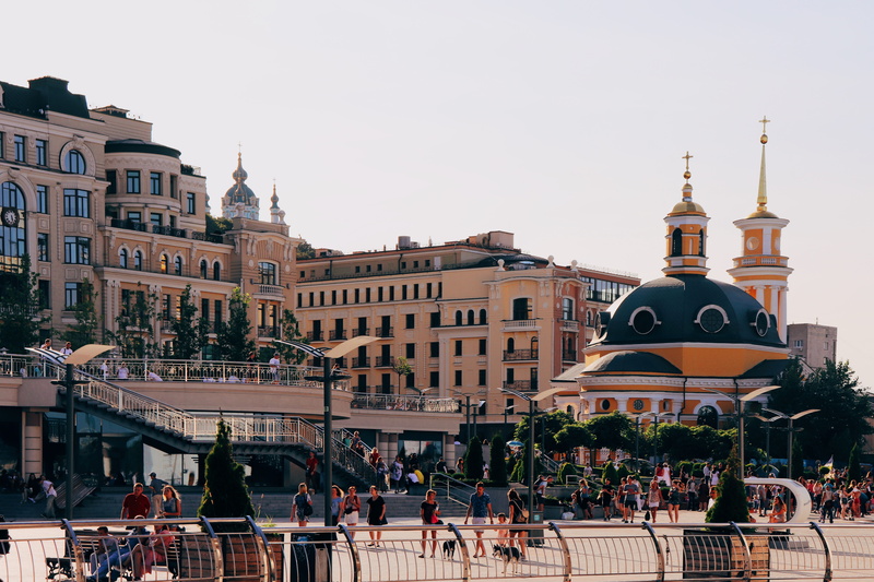 belief, travel destinations, nature, large group of people, architecture, киев, tourism, city, religion, clear sky, spire, built structure, crowd, sky