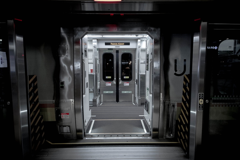 union, opened, train - vehicle, rail transportation, up, subway, communication, union station, corridor, 4K, door, passenger car, public transportation