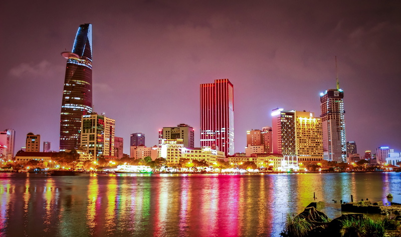 river, financial district, cityscape, office building exterior, reflection, tall - high, building exterior, night, modern, water, architecture, built structure