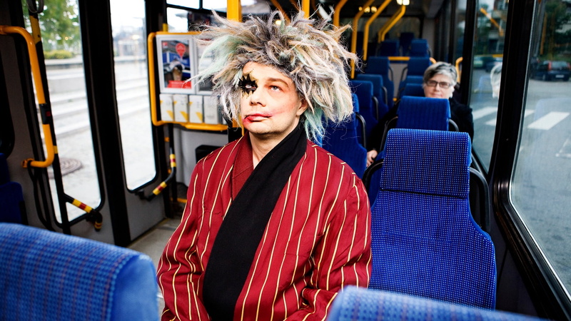females, beautiful woman, waist up, caucasian Ethnicity, public Transportation, mode of transportation, men, adult, s, transportation, people, mode of Transport