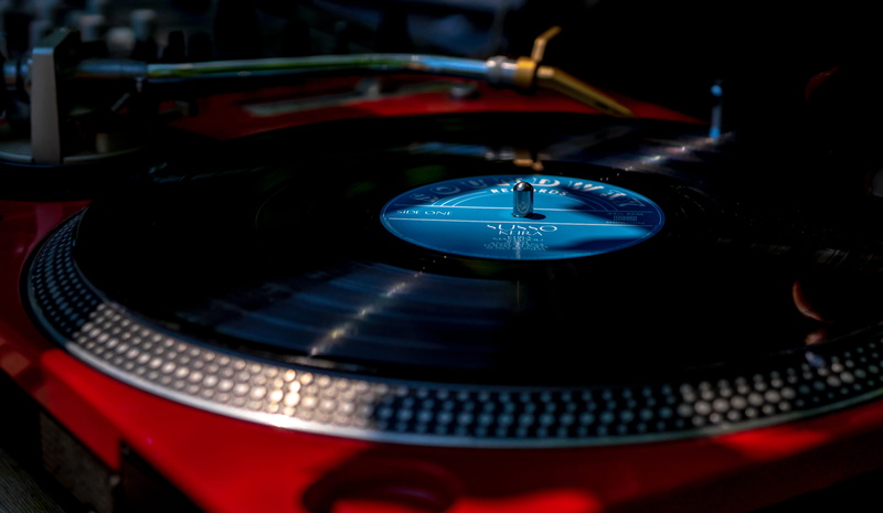 ukraine, turntable, odessa oblast, spinning, indoors, music, keyboard, car, close-up, 5K, vinyl, old, sports car, equipment, record player needle, retro styled