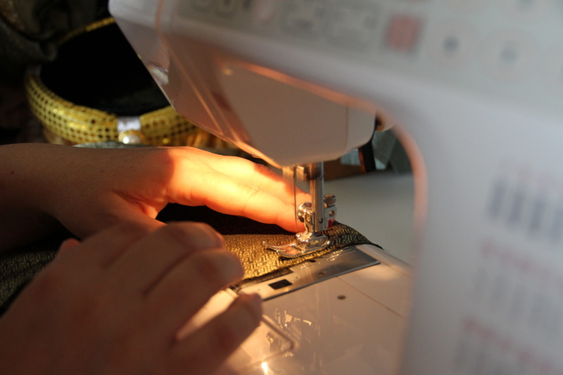design, bobbin, one person, measure, finger, indoors, making, sew, seamstress, female, clothing, technology, working, needlework, manufacturing equipment
