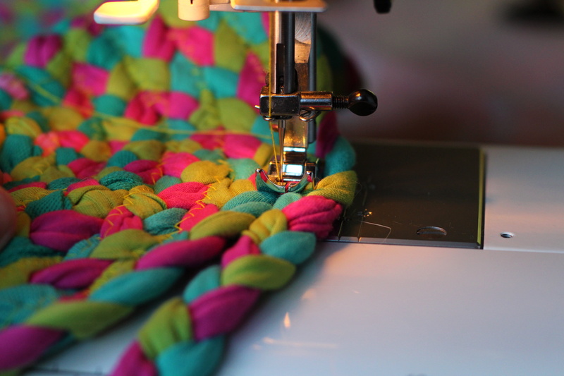 sew, tailor, skill, creativity, photography, industry, sewing machine, clothing, art and craft, fashion, textile, multi colored, craft, close-up, textile industry